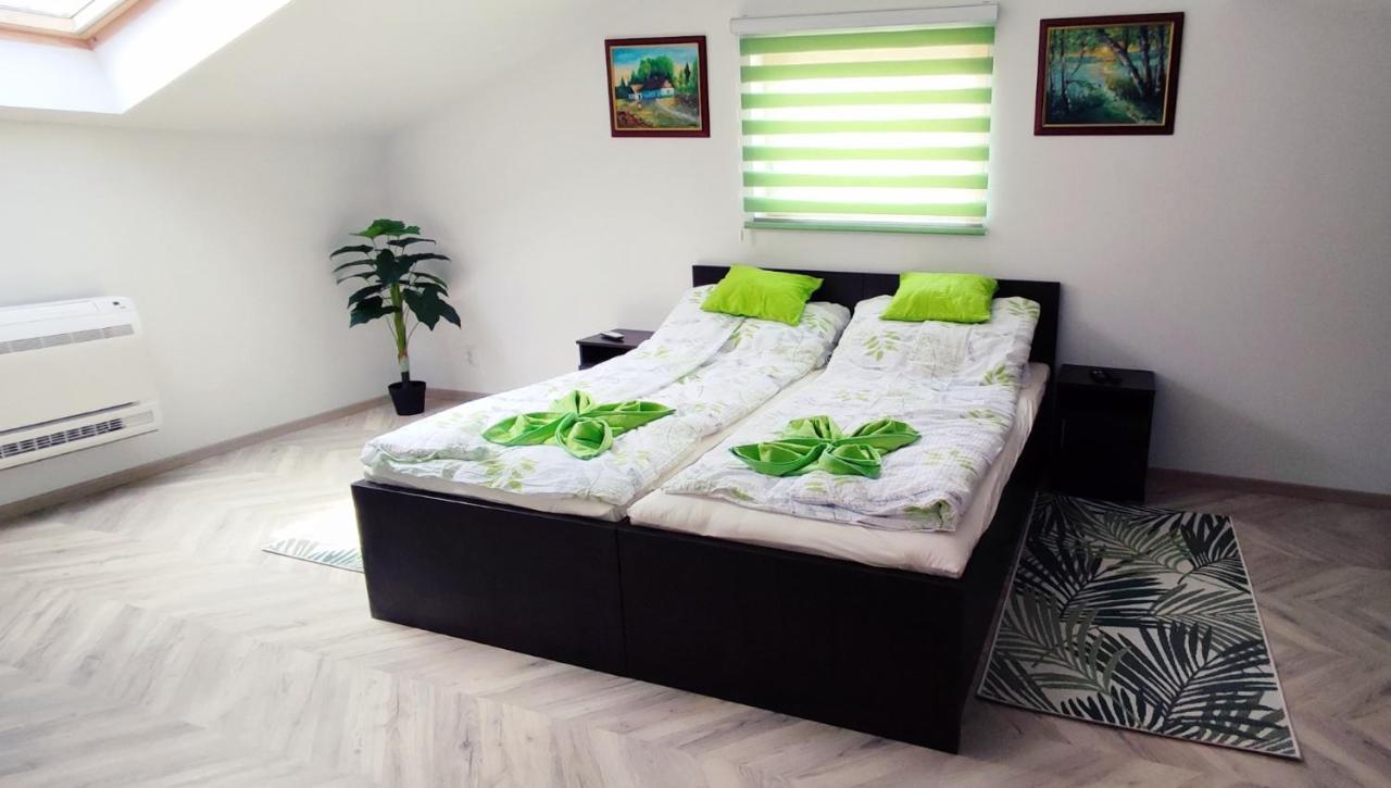 Gyepszel Panzio Tokaj Bed & Breakfast ภายนอก รูปภาพ